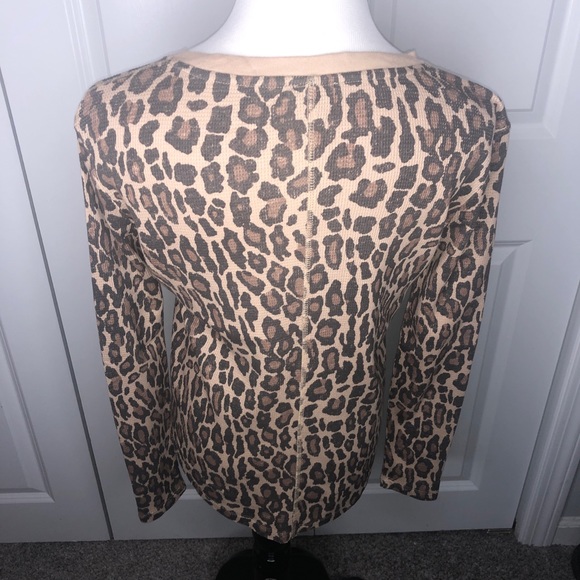 New Splendid Long Sleeve Animal Print Shirt XS - Picture 3 of 8